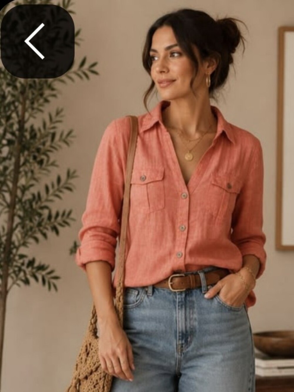 Women's XS Guess button up shirt